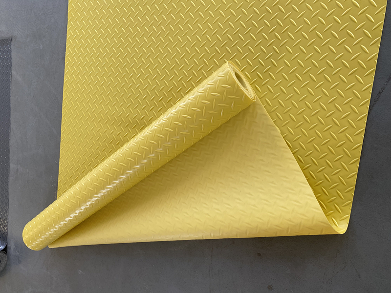 Custom Fire-Resistant LDPE Textured Floor Mat – Anti-Static, Oil-Resistant & Non-Slip Industrial Floor Mat